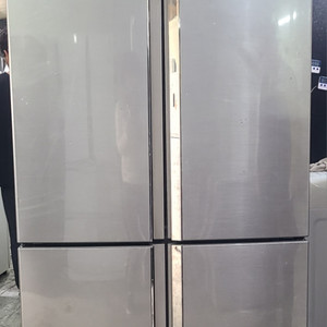 삼성 4도어 상냉장/ 하냉동 냉장고