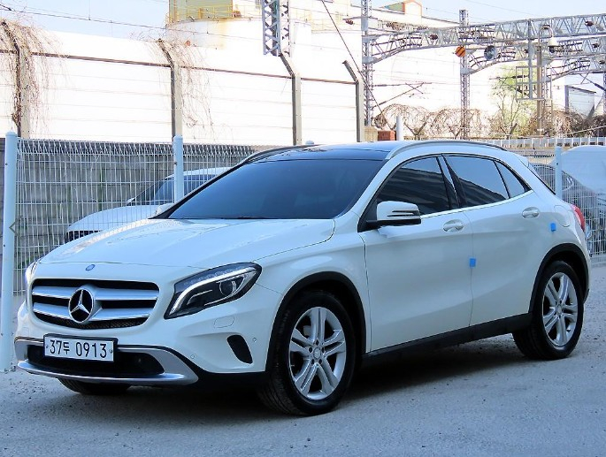 벤츠 GLA클래스 GLA 200 CDI 4매틱--1