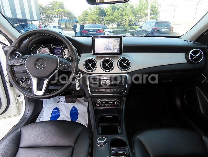 벤츠 GLA클래스 GLA 200 CDI 4매틱--3