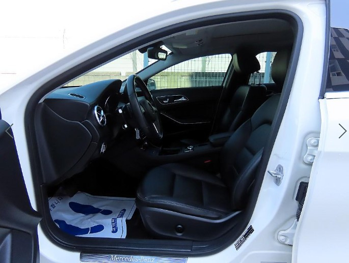 벤츠 GLA클래스 GLA 200 CDI 4매틱--4