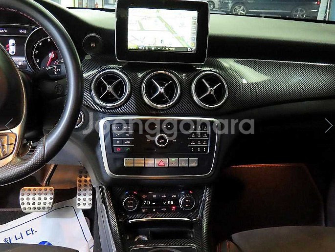 벤츠 CLA클래스 CLA 220 AMG 라인--5