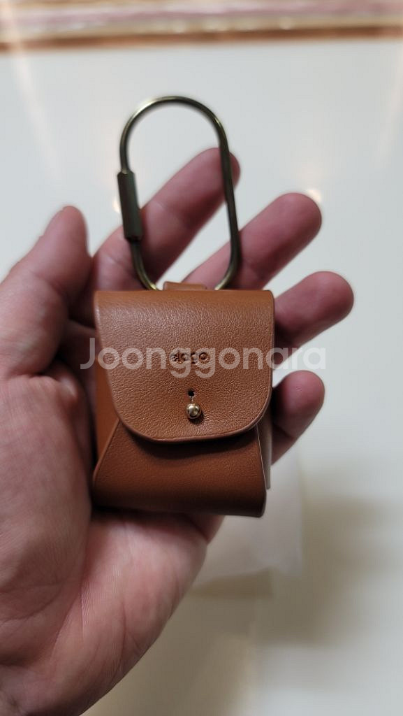 엘라고 에어팟 가죽 케이스--4