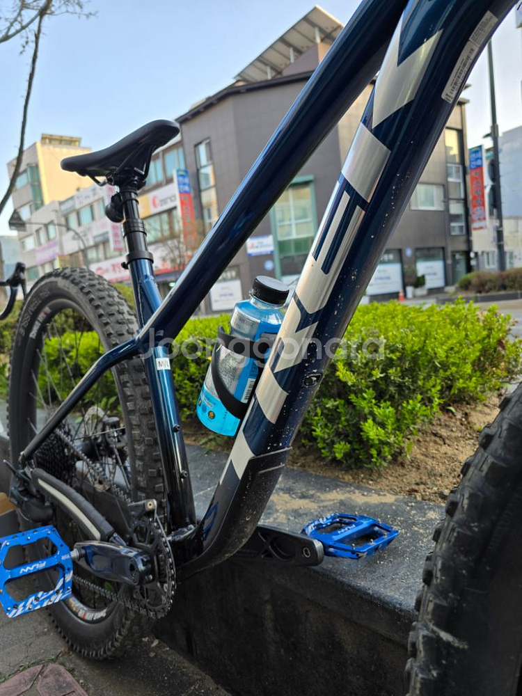 트렉 로스코 8 올마하텔 mtb 판매합니다--3