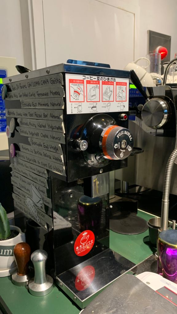 후지로얄 r300 이미지