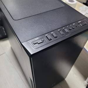 라이젠5600/3070ti 게이밍데스크탑 컴퓨터조립pc