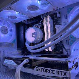 고사양게이밍컴퓨터 7800X3D 4070TI SUPER