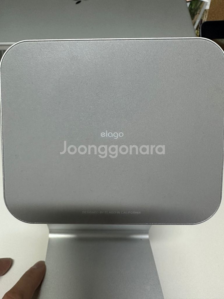 엘라고 아이패드 마그네틱 스탠드--2