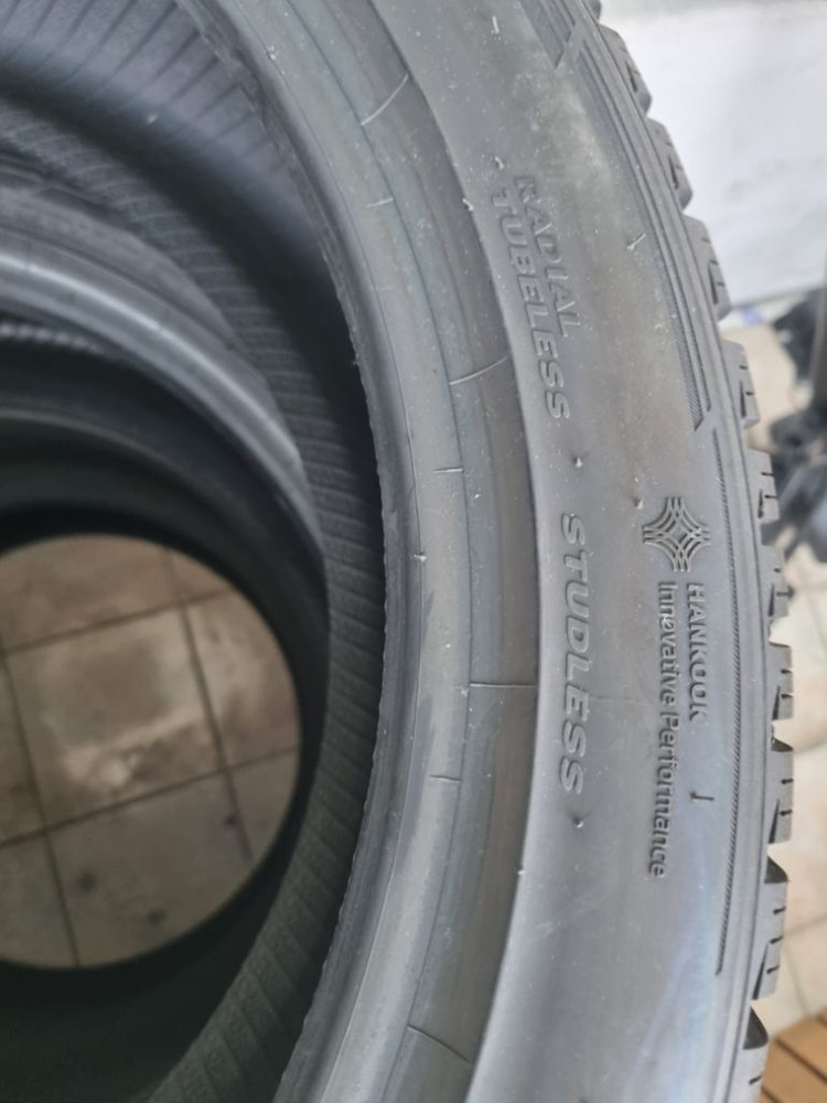 한국타이어 아이셉트 에보3 225 / 45R18 95V--3