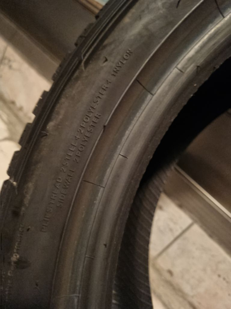 한국타이어 아이셉트 에보3 225 / 45R18 95V--6