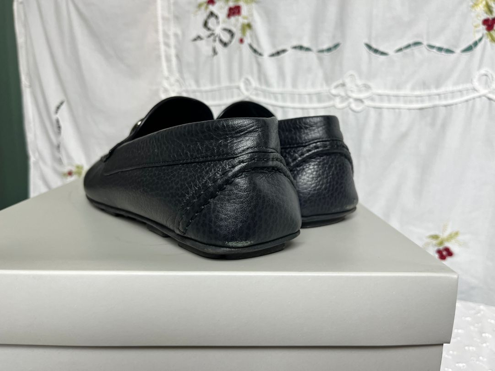 발렌티노 V로고 드라이빙 슈즈 로퍼--2