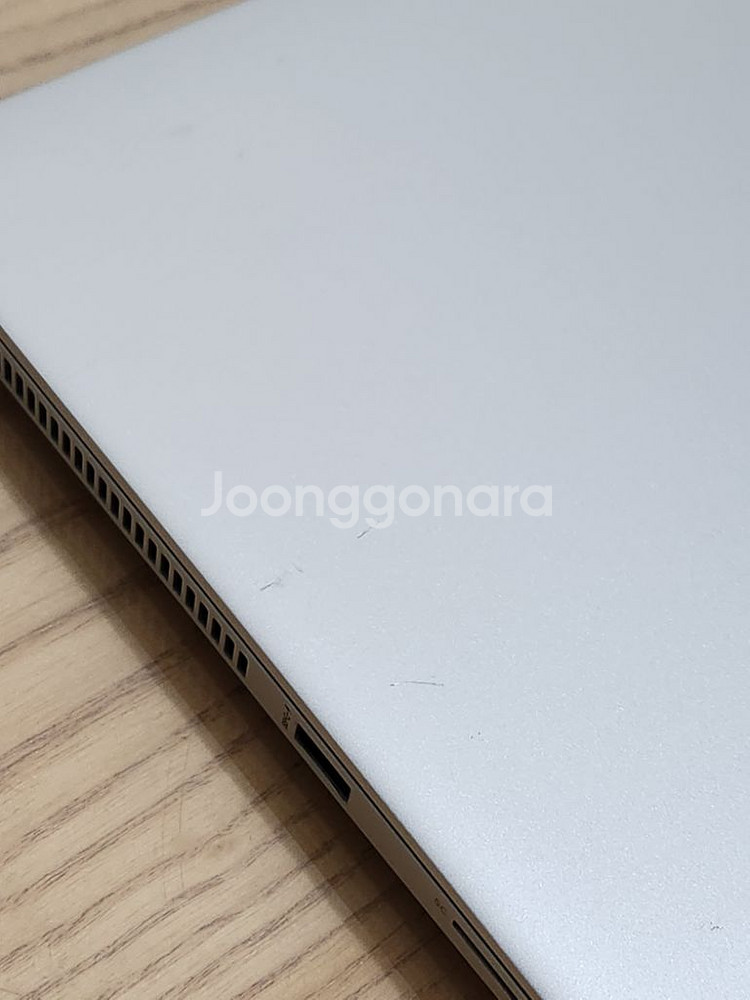 HP i7-8세대 SSD500G 라데온550X 노트북--4