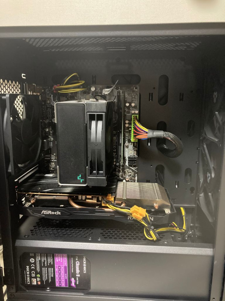 amd 5600 rx 6600 에이밍 pc 급처합니다.--1