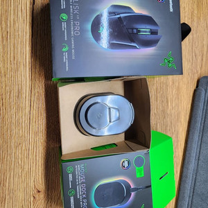 레이저 RAZER 바실리스크 v3 프로 + 무선 충전