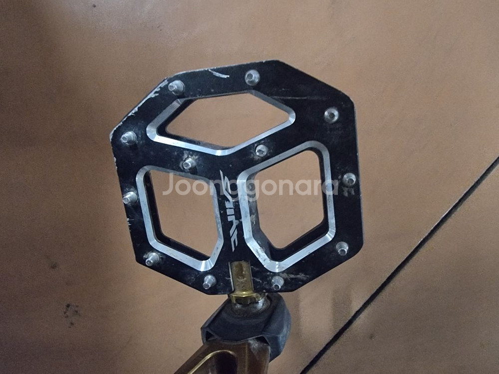 시마노 MTB 다운힐페달--1