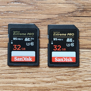 샌디스크 SD카드 32GB 2개