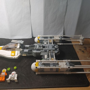 레고 7658 Y-wing Fighter