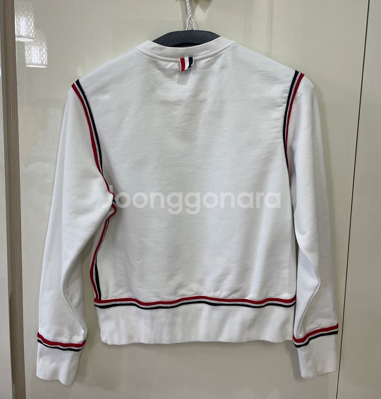 톰브라운 여성 맨투맨 정품--2