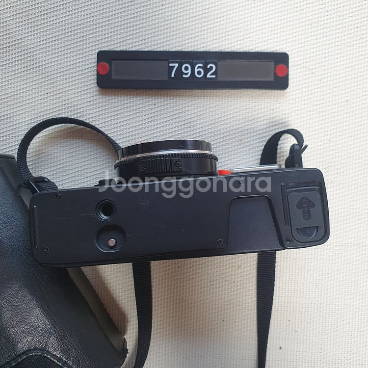 코니카 C 35 EF 필름카메라 케이스포함--3