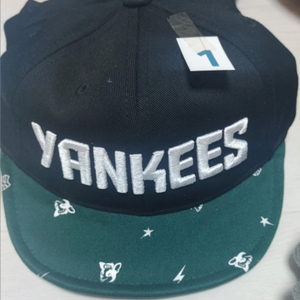 정품새상품 MLB키즈 모자 일괄판매합니다
