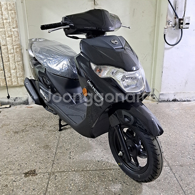 DNA모터스(대림자동차) VX125 24년식 범퍼가드--2