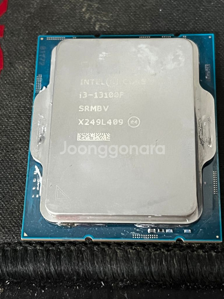 고장난 i3 13100f 팝니다--2