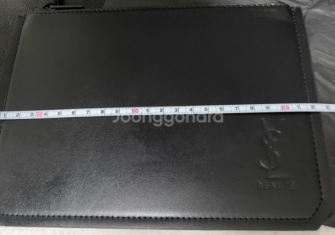 (새상품)입생로랑 파우치(프레스티지블랙 파우치 L--3