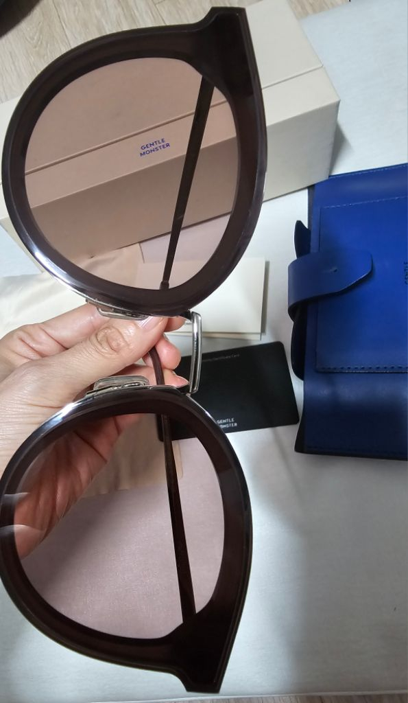 젠틀몬스터 선글라스--7