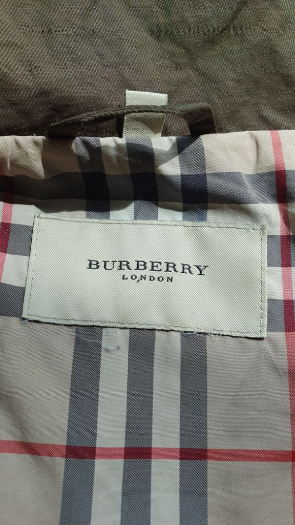 버버리 런던 집업 까슬 소재 국내100--5
