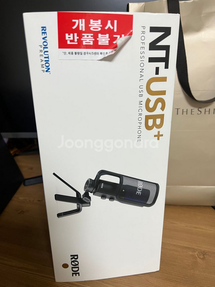 로데 마이크NT-USB + (거의새제품)판매 합니다.--1