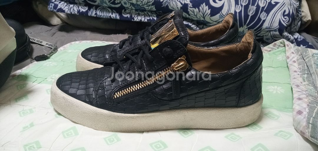 정품 주세페자노티 가죽스니커즈 255mm 상태우수--1