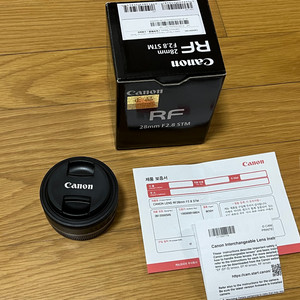 캐논 RF 28mm f2.8 STM 팬케이크 렌즈
