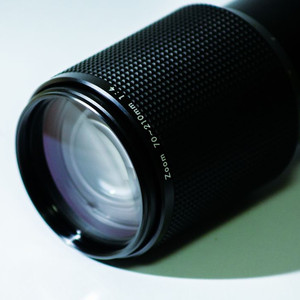 니콘 70-210mm f/4 시리즈 E 줌 망원 렌즈