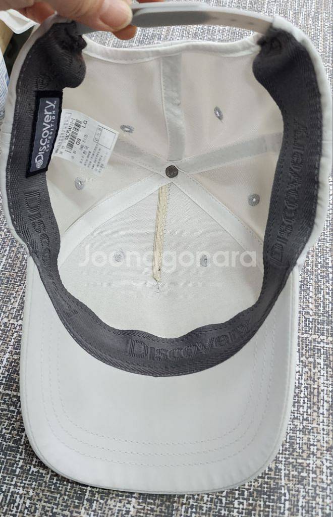 디스커버리 정품 모자 남녀공용입니다--1