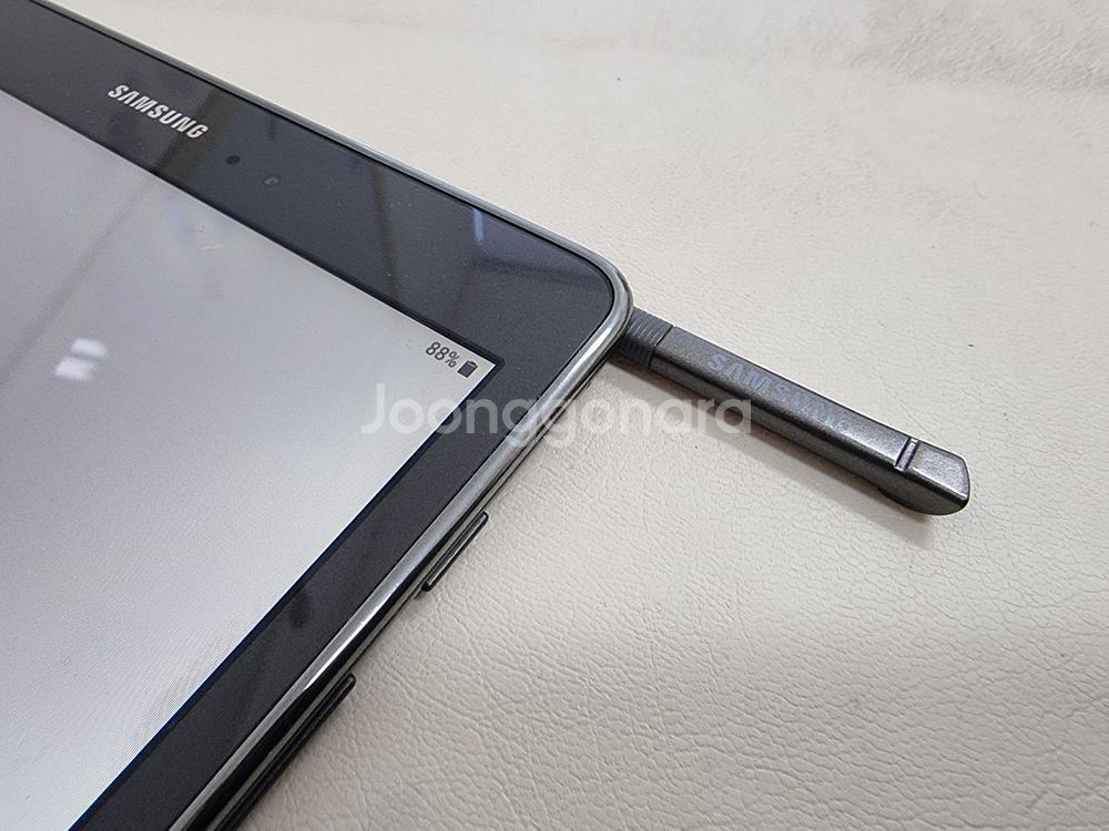 갤럭시 탭 9.7인치 65기가 s펜 sm-p550--2