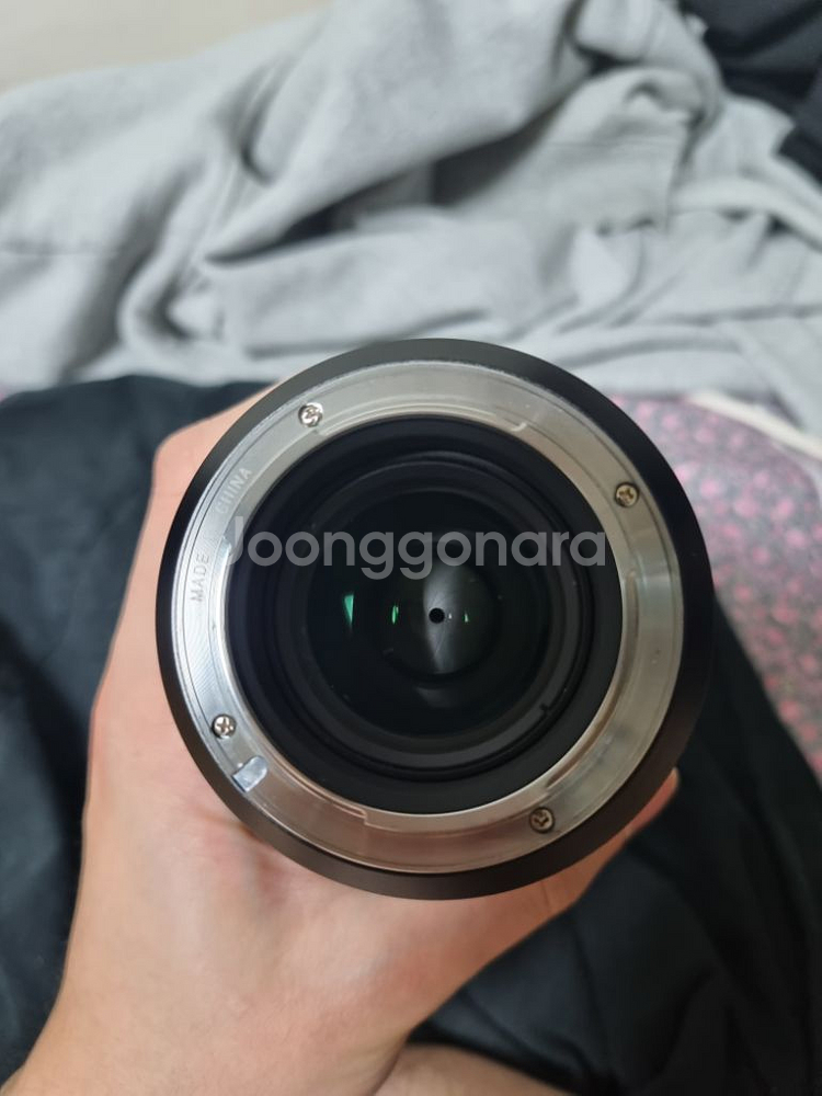 라오와 90mm 메크로 렌즈 팝니다.--2