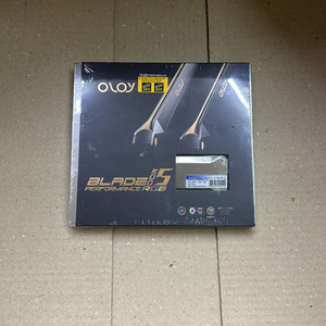 OLOy DDR5-6000 CL32 32G(16G*2)