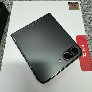 Z플립5 512G 삼성탓컴 전용컬러 자급제 판매합니다.