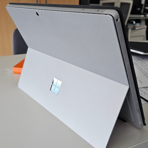 MS 서피스 프로 6 700그램 초경량 노트북
