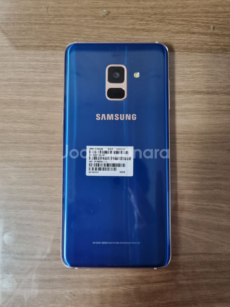 삼성 갤럭시 A8 2018 SM-A530N 중고폰--2