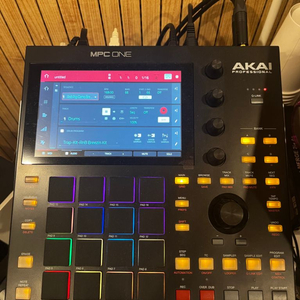 akai mpc one