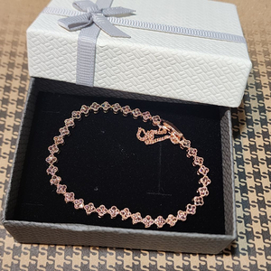 담엔준)꼬냑 크로바 팔찌+크리 원터치귀걸이 2종세트