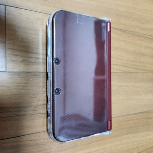 닌텐도 3ds xl 메탈릭레드 거의 새 제품 팝니다