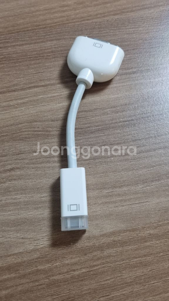 애플 Mini DVI to VGA 어답터--2