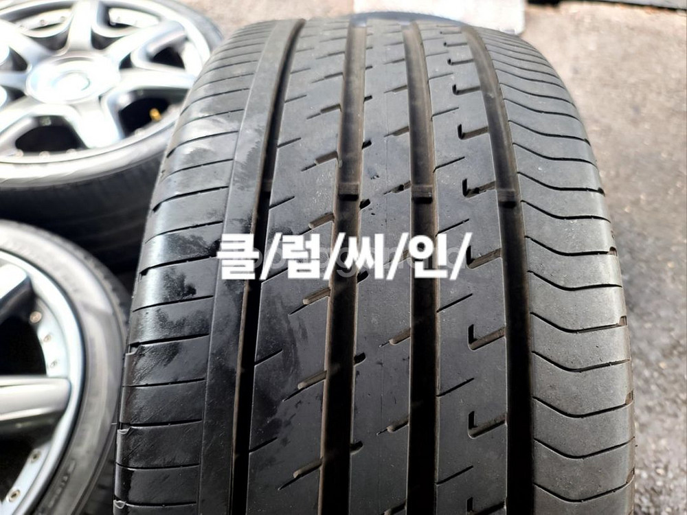 정품 벤틀리 단조 20인치휠과 던롭타이어--4