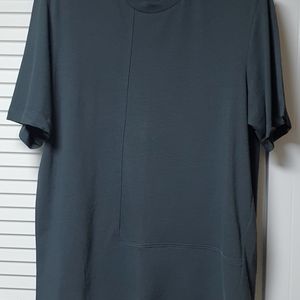 타임옴므-절개 라인 티셔츠-다크 그린(105)