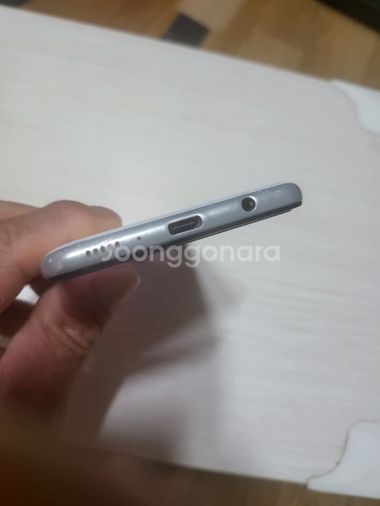 삼성 갤럭시 A31--7