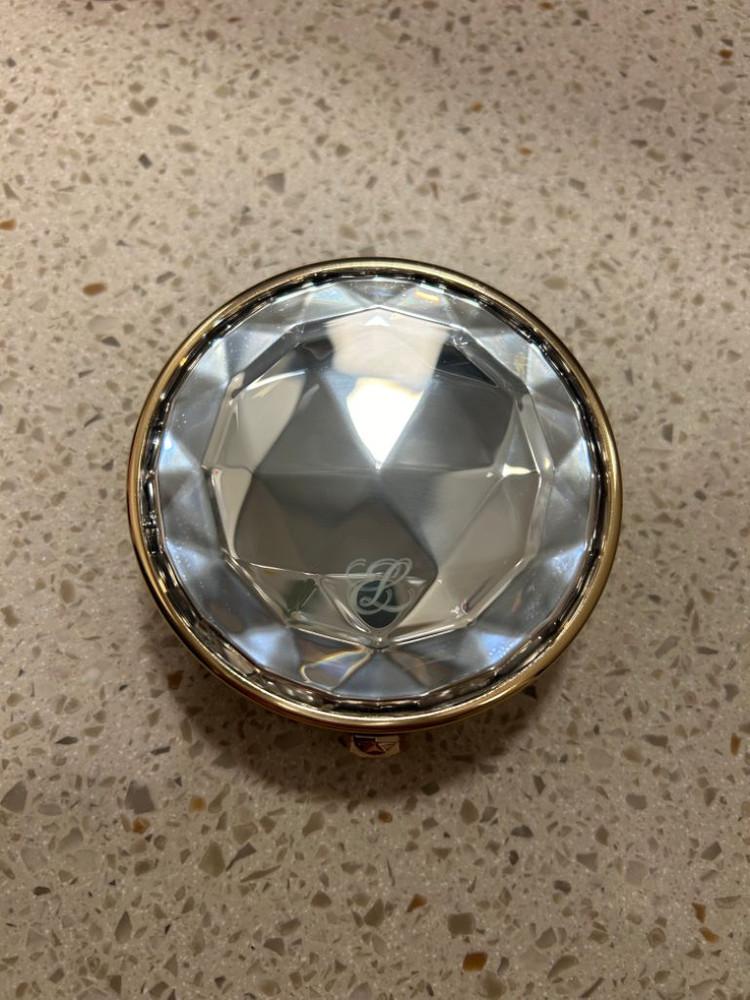 [에스티 로더] 리-뉴트리브 울트라 래디언스 세럼 쿠션--3