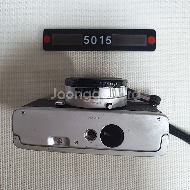 코니카 C 35 플래시 매틱 필름카메라 실버바디--3