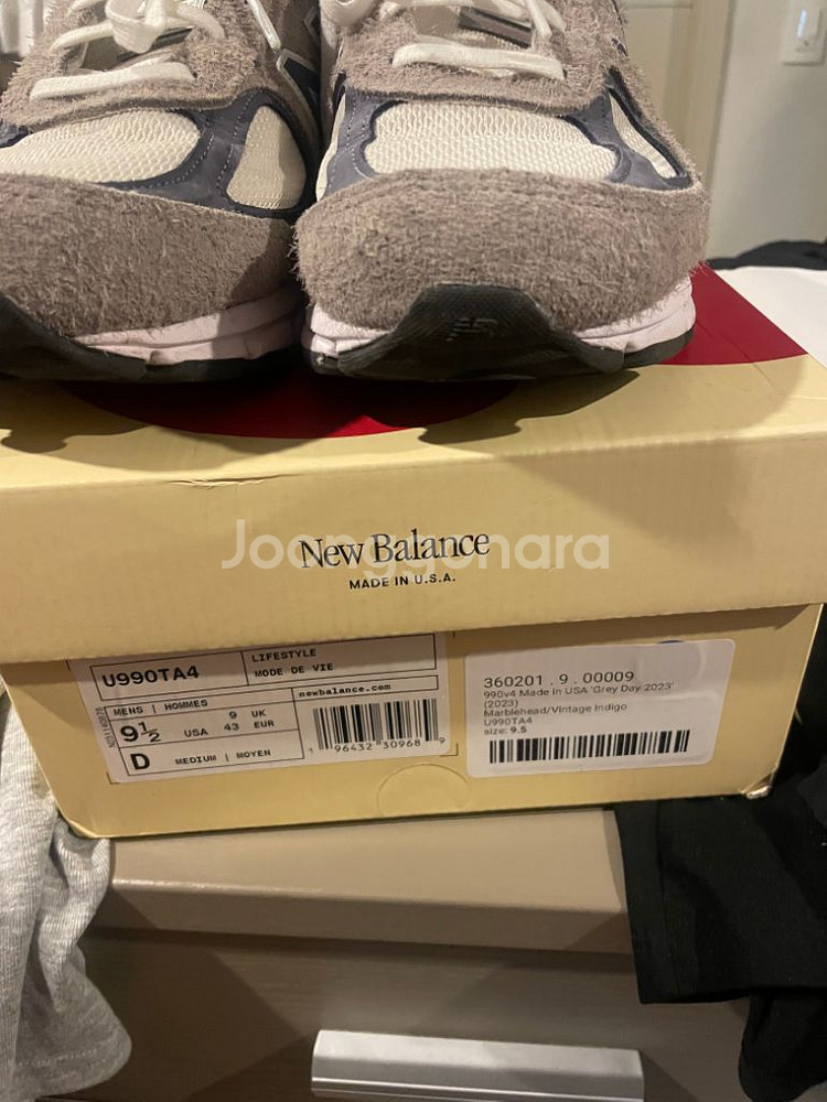 [275]뉴발란스990v4그레이 스웨이드--1