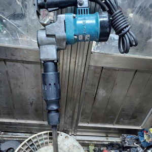 마끼다 파쇄전용함마 0810